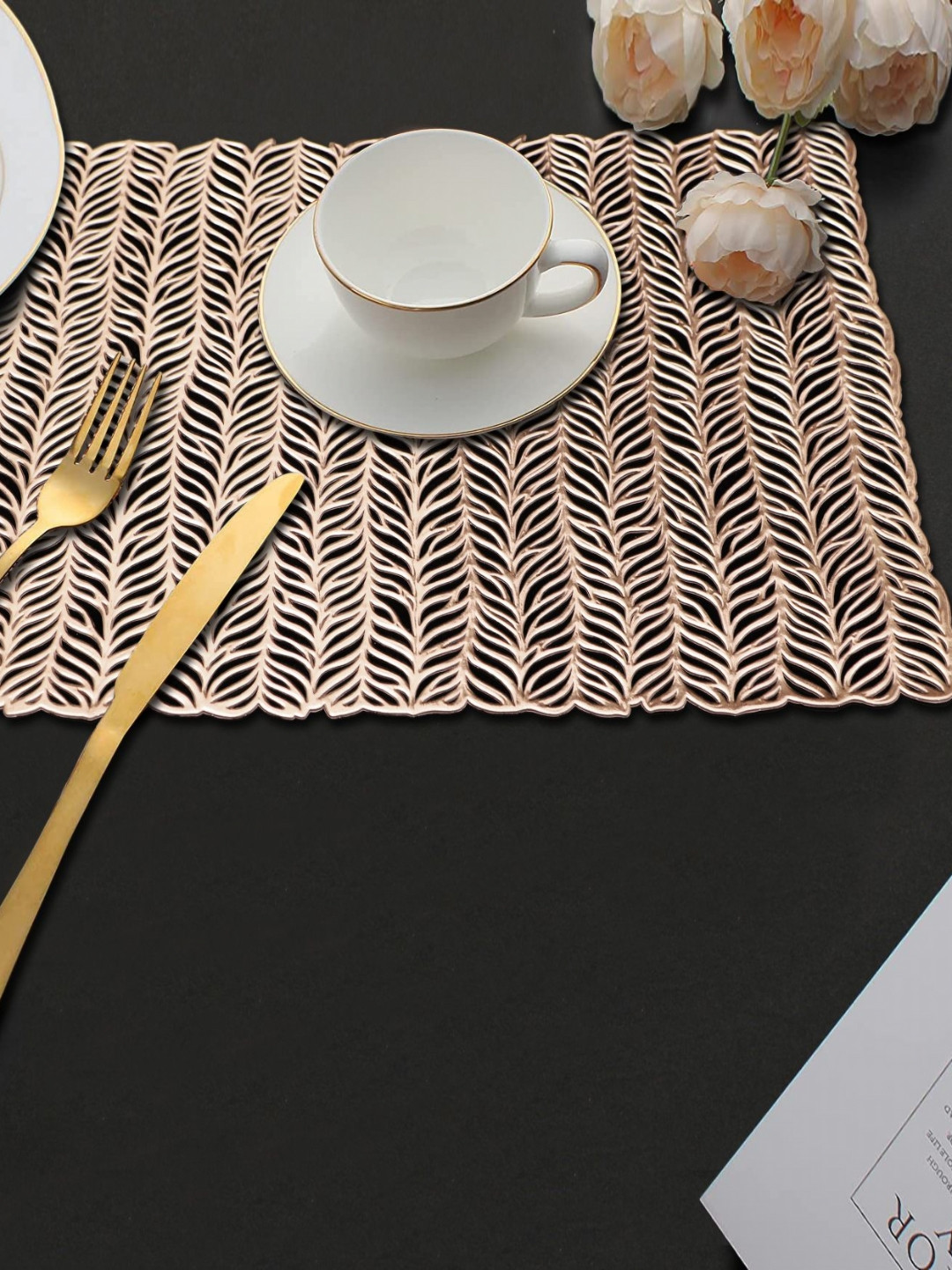 LooMantha Rose Gold 2 Pieces Geometric Textured Table Placemats