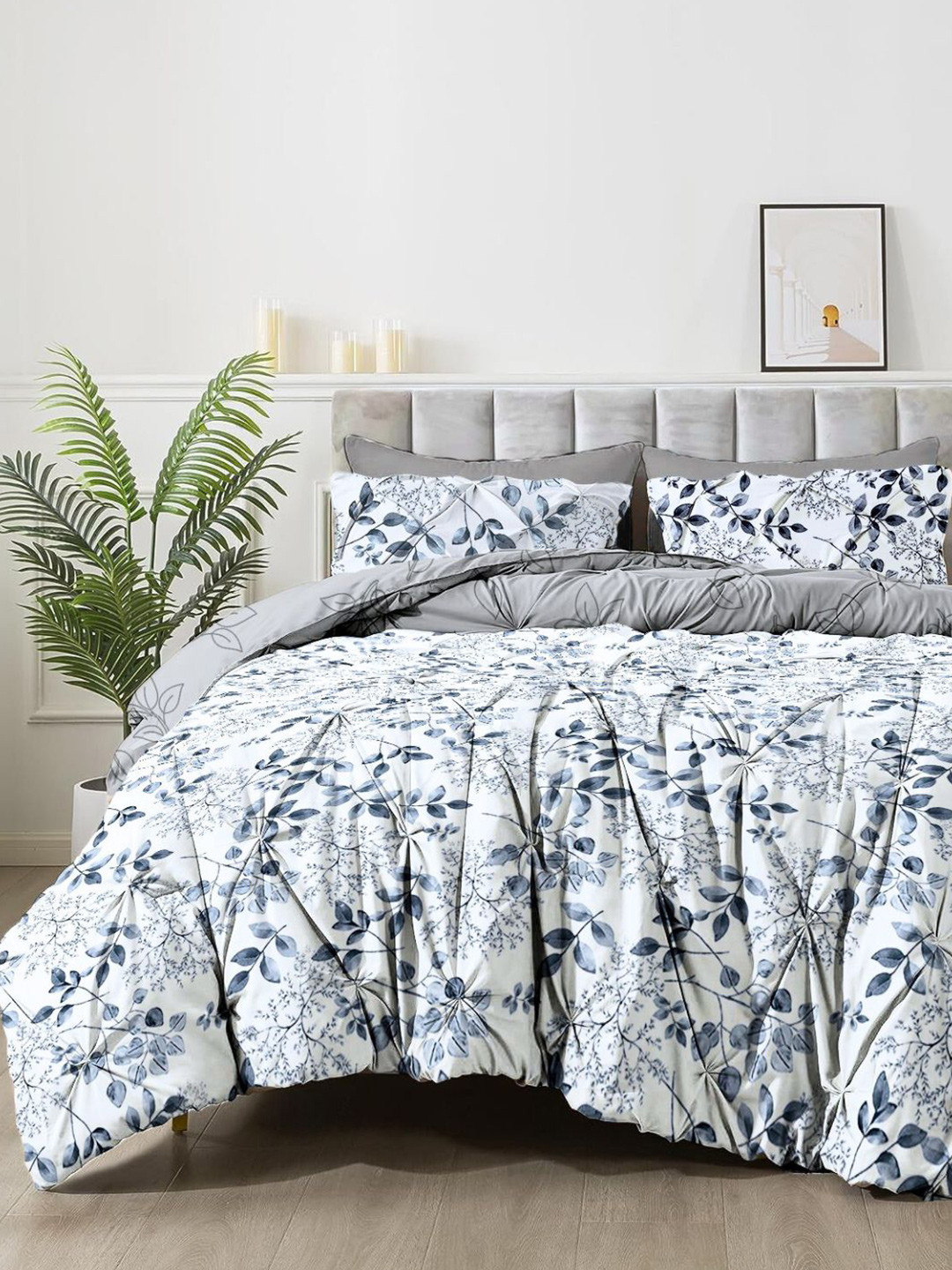 THE WHITE MOSS White 2 Pieces Printed Heavy Winter 300GSM Double Bed Quilt & Pillow Covers