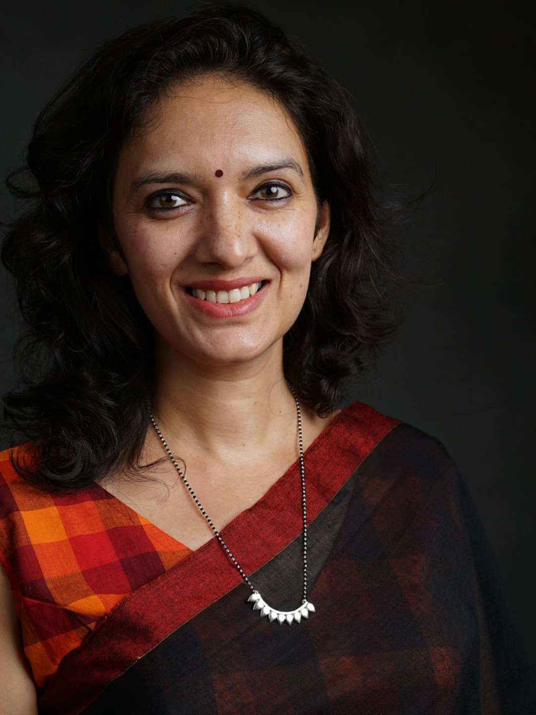 House of Aadyaa 925 sterling Silver Petals Mangalsutra