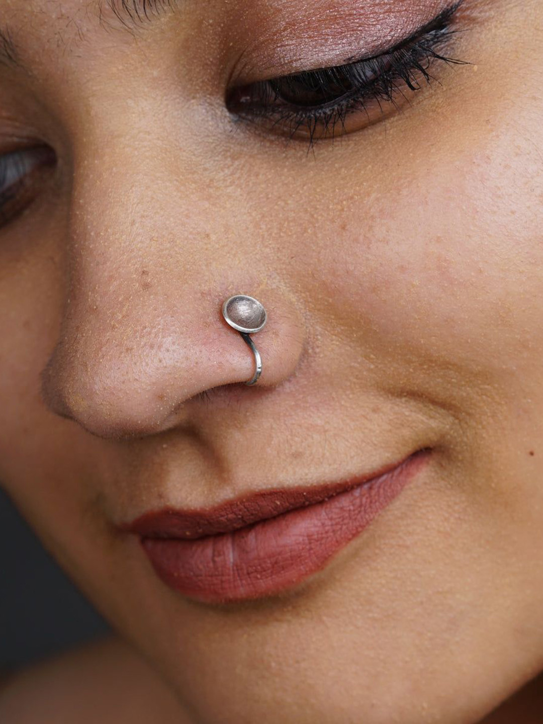 House of Aadyaa Sterling Silver Oxidised Nosepin
