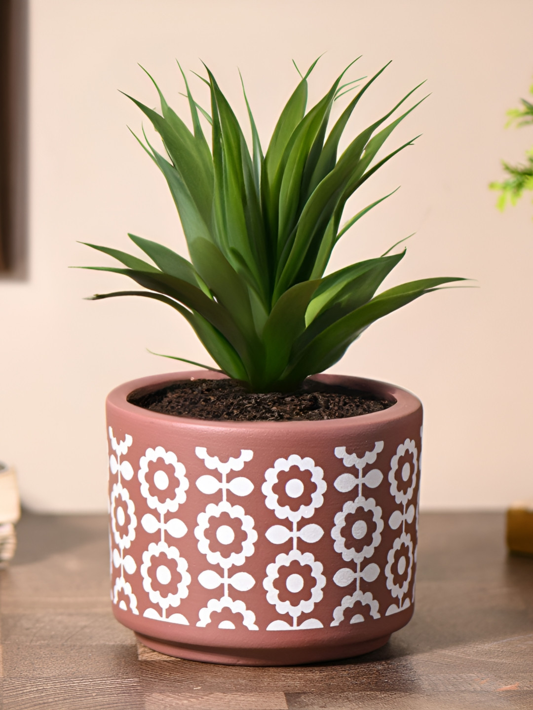 Gathari Brown & White Printed Terracotta Table Planter