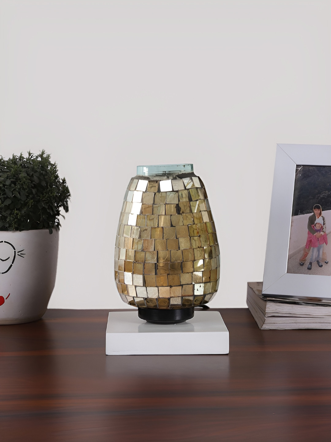 Devansh Gold-Toned & Brown Textured Abstract Shaped Glass Table Lamp With Wooden Base