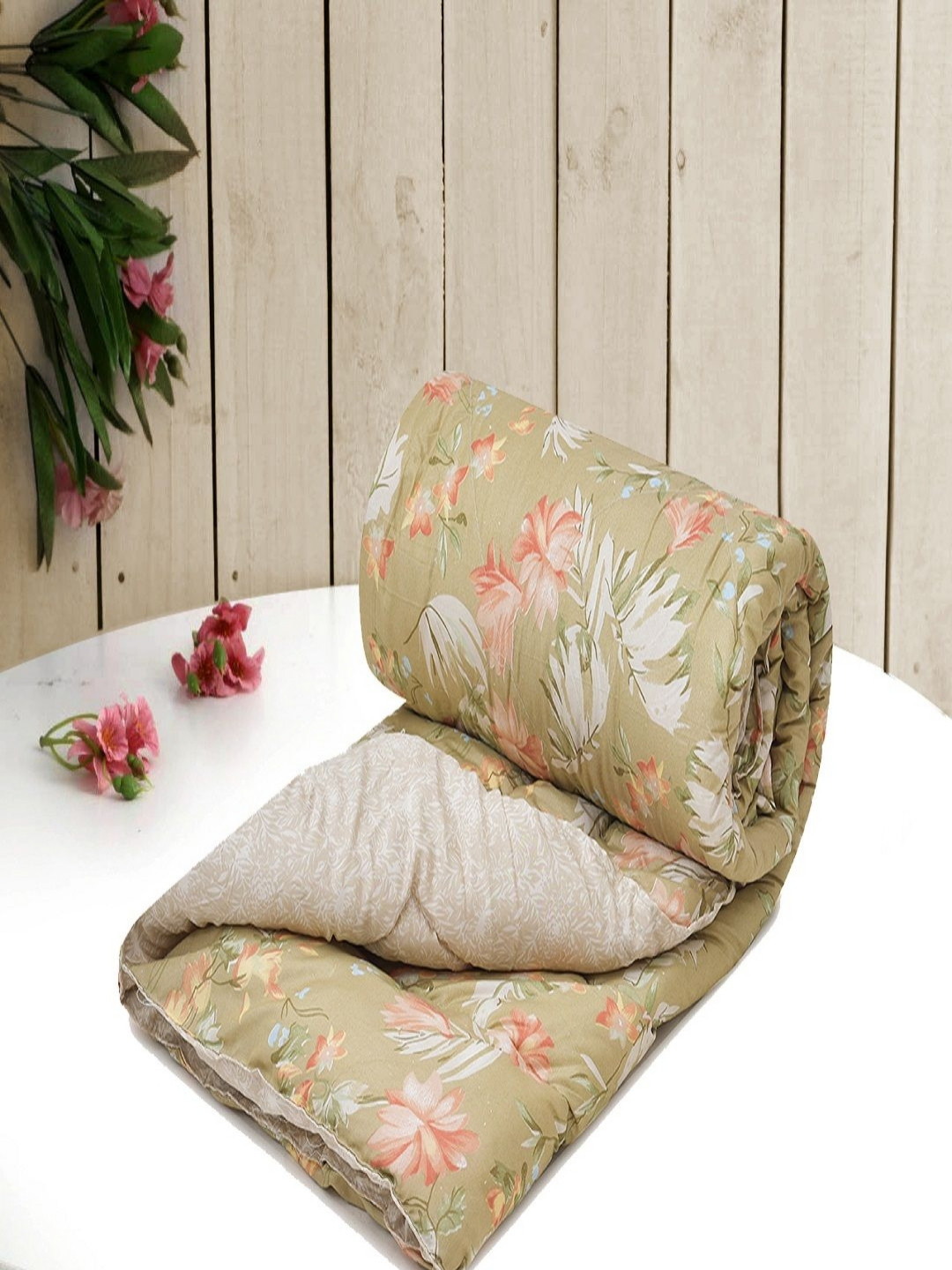 RRC Gold-Toned & Green Floral Printed Microfiber Mild Winter 210 GSM Single Bed Comforter