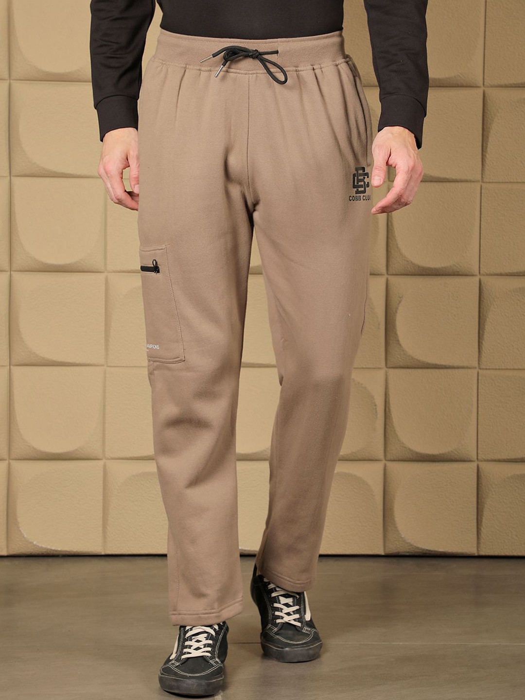 COBB Men Mid Rise Cotton Cargos Trousers