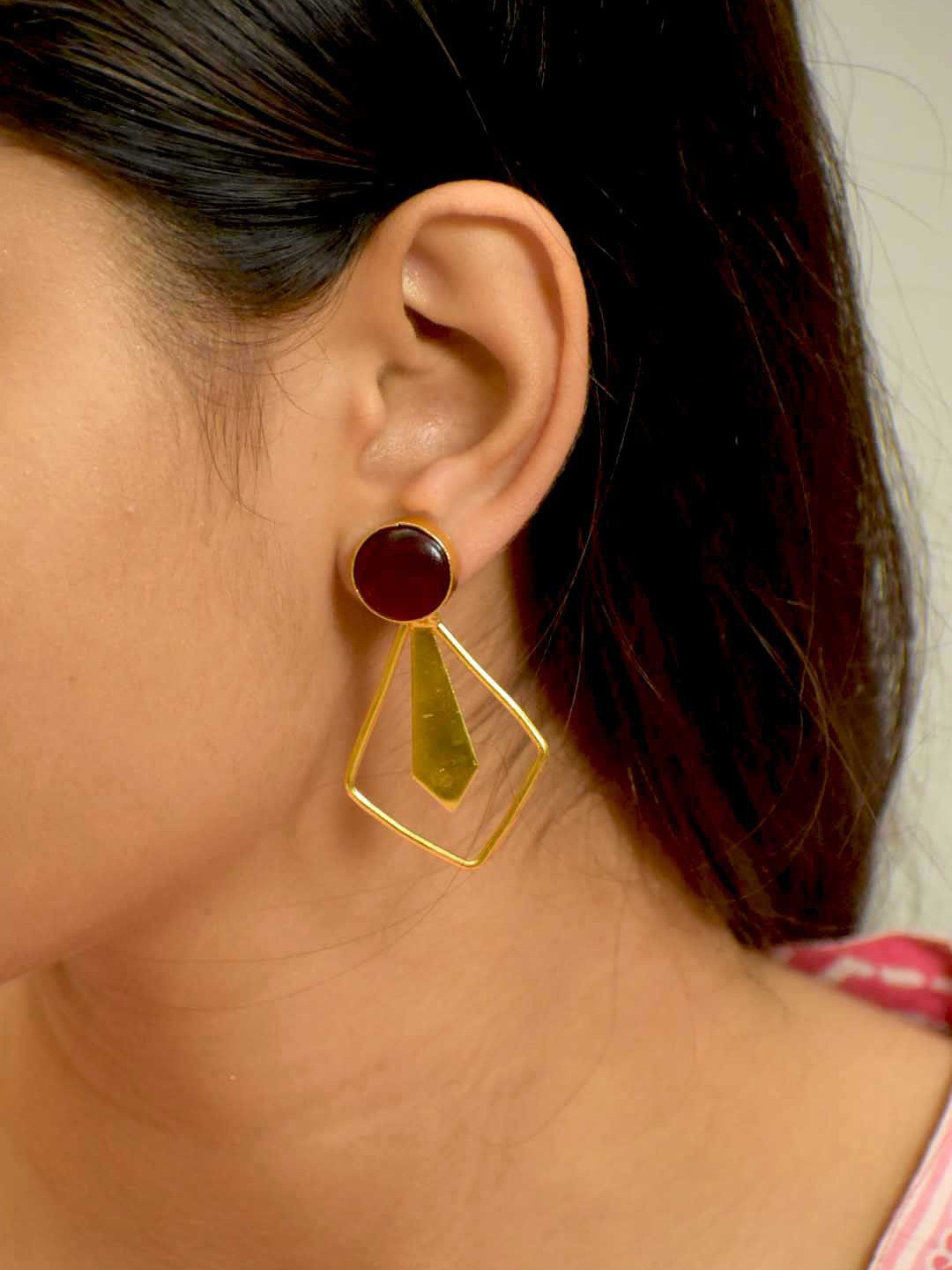 TISHUL JEWELS Gold-Plated Artificial Stones Studded Geometric Shaped Drop Earrings