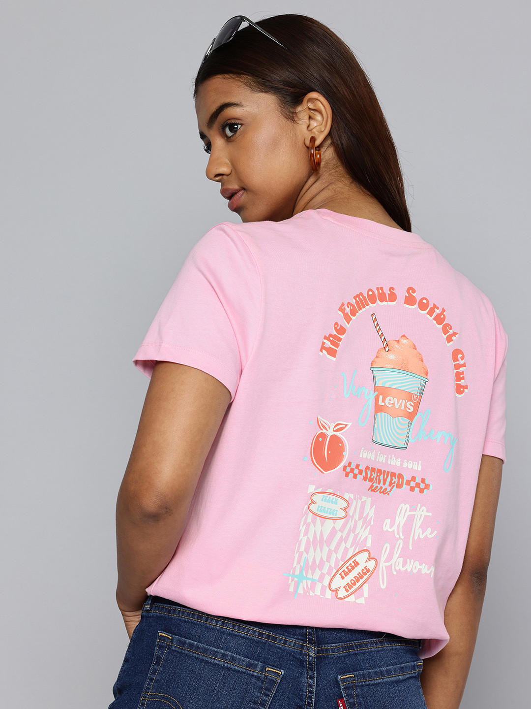 Levis Pure Cotton Graphic Printed Relaxed Fit T-shirt