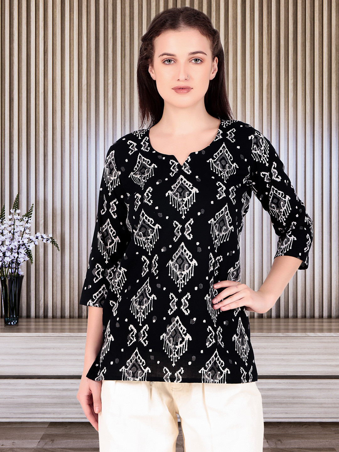 Magnetism Jaipuri traditional ikkat printed black short kurti with detachable linning