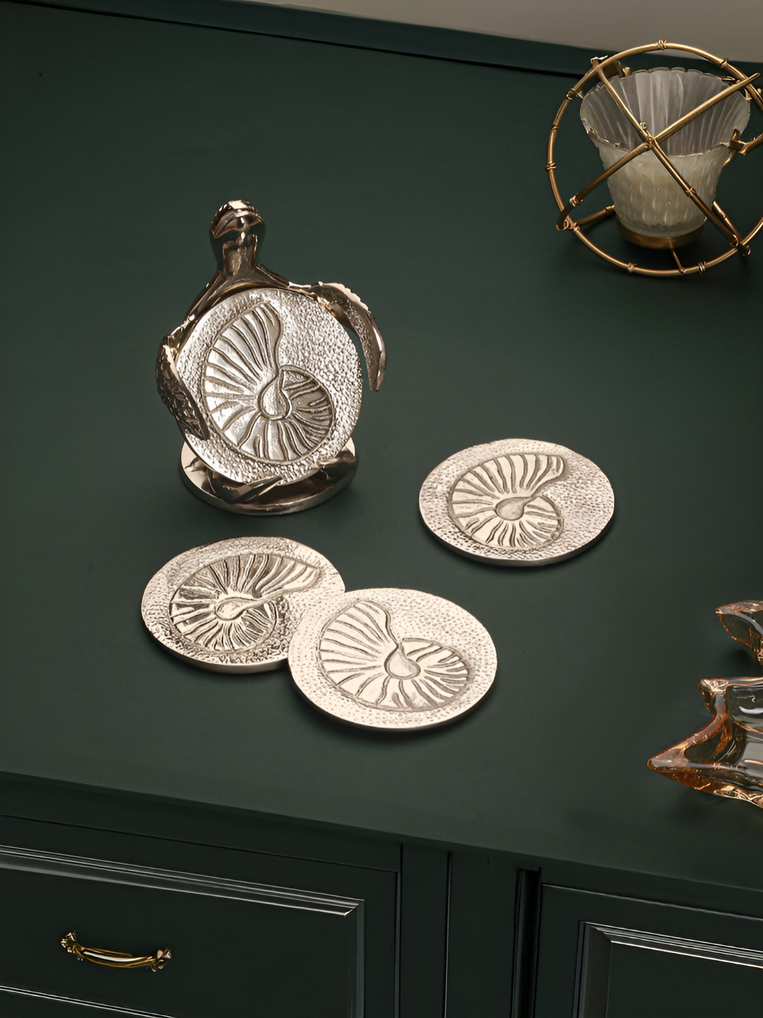 Troveas Silver-Toned 5 Pieces Turtle Coaster Stand With Coasters