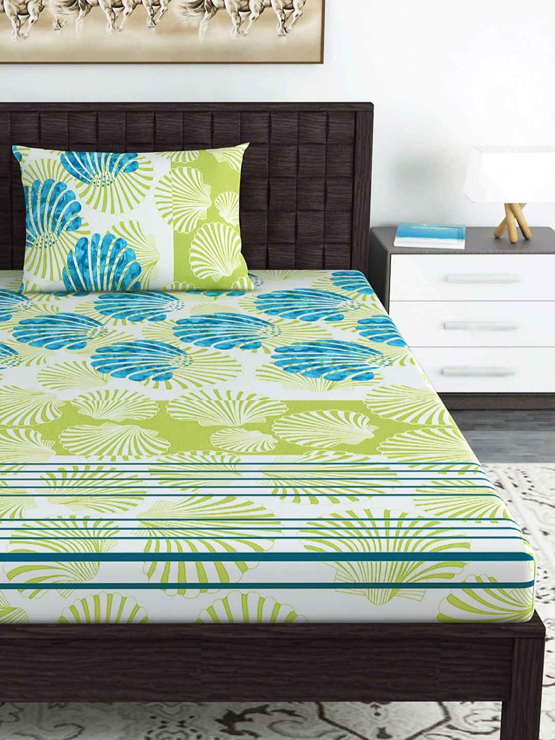Divine Casa Green Graphic Pure Cotton Breathable 144 TC Fitted Single Bedsheet with a Pillow Cover-90 x 223 cm
