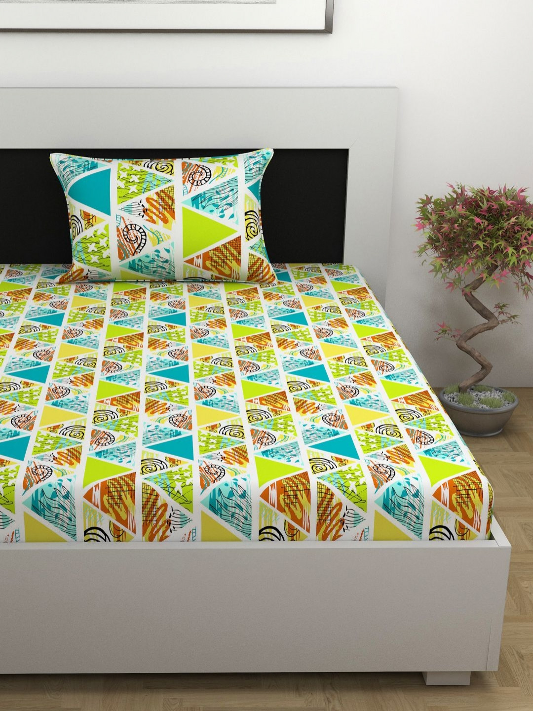 Divine Casa Prism Green Geometric Cotton Breathable 144 TC Fitted Single Bedsheet with a Pillow Cover-90 x 198 cm