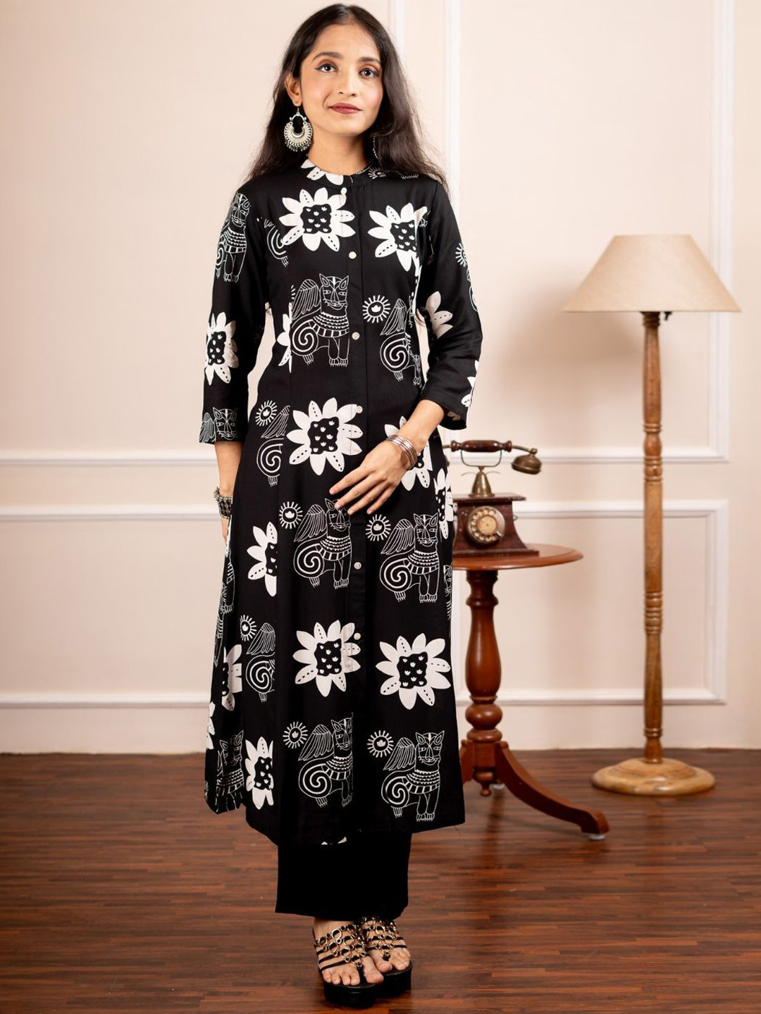 Atha Fashion Eclectic Moonflower Printed Pure Cotton Tunic With Palazzos Co-Ords