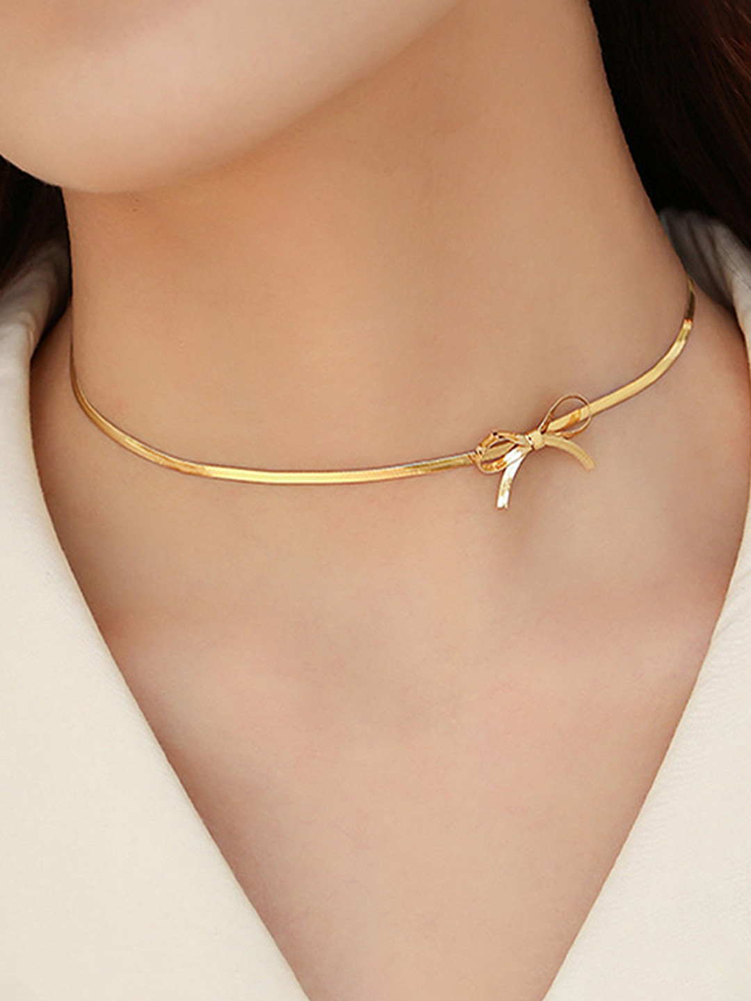 Designs & You Gold-Plated Bow Necklace