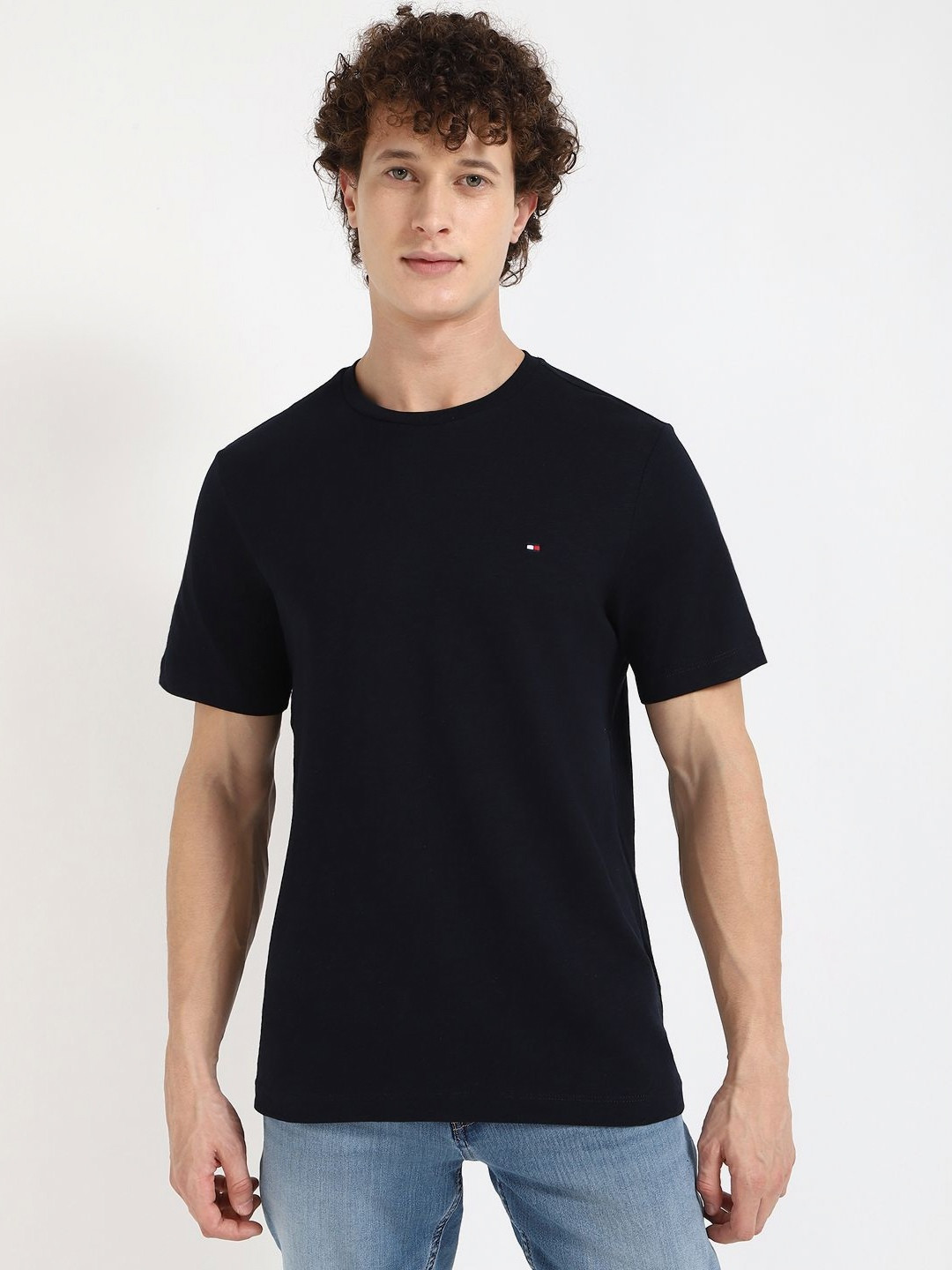 Tommy Hilfiger Men Solid Round Neck Cotton T-shirt