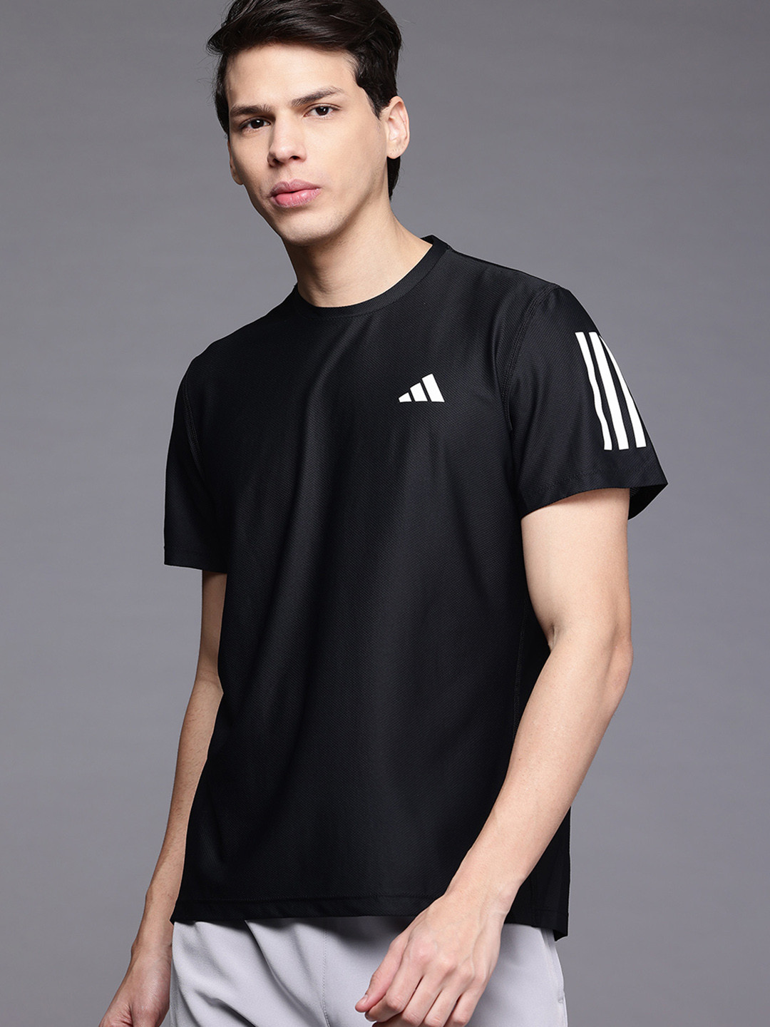 ADIDAS Brand Logo Print Detail Anti-Odor OTR Running T-shirt with Reflective Elements