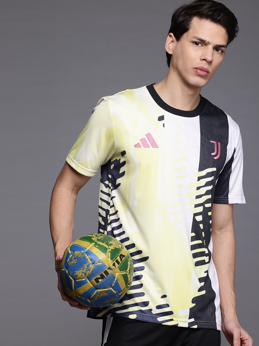 ADIDAS Juventus 24/25 Pre-Match Jersey