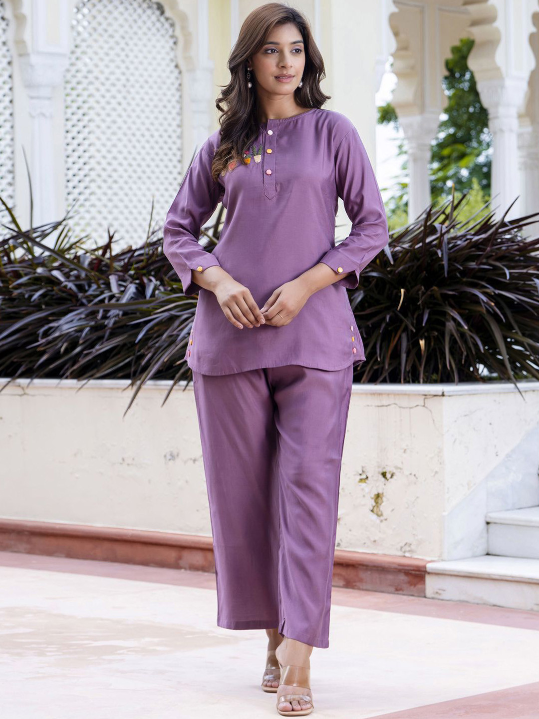 VredeVogel Embroidered Long Sleeves Tunic With Trousers