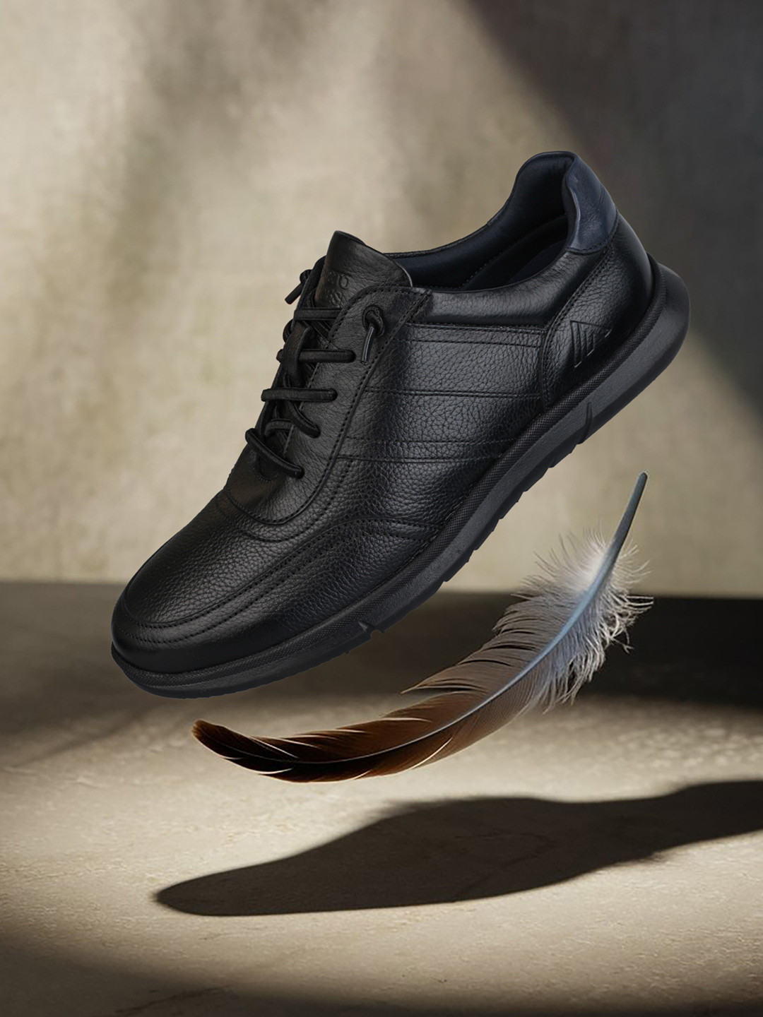 Alberto Torresi Men Leather Lace-Up Sneakers