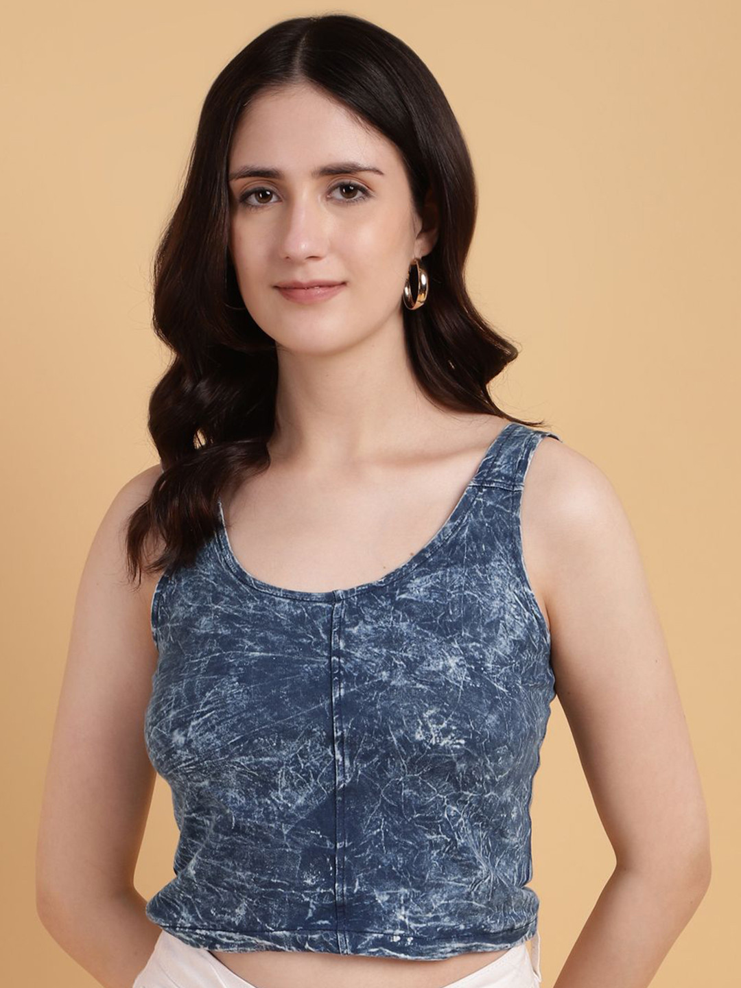 Sands of India Women Dyed Scoop Neck Cotton Crop Tank Top