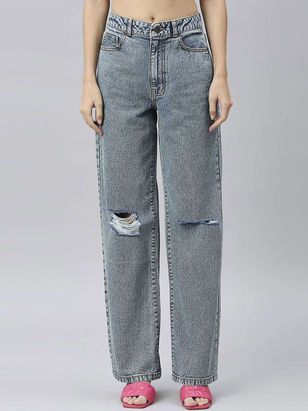 The Roadster Lifestyle Co Women Slash Knee Pure Cotton Low-Rise Boyfriend Fit Jeans