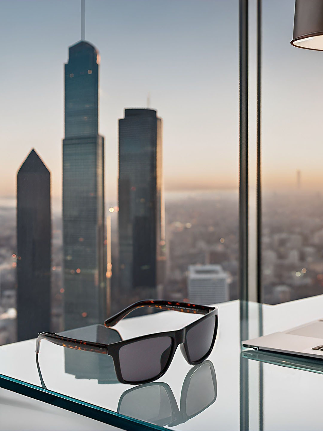 SUNNIES Unisex Rectangle Sunglass with UV Protected Lens SNS-014-C1(E)