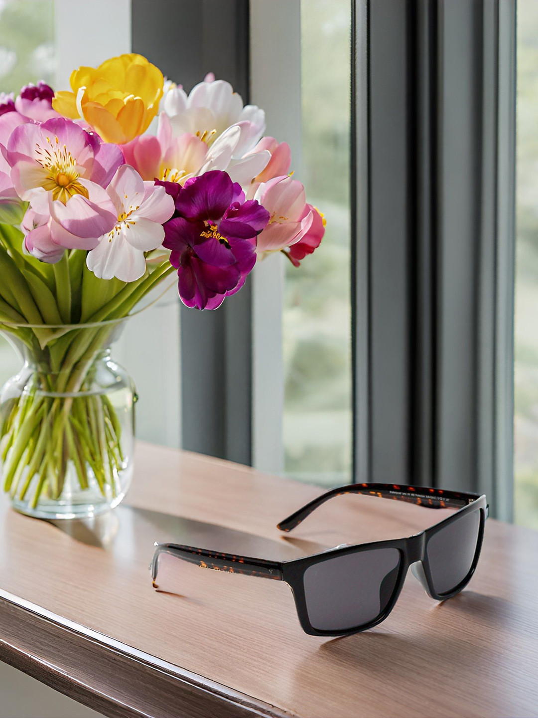 SUNNIES Unisex Rectangle Sunglasses with UV Protected Lens SNS-014-C1(P)-Black