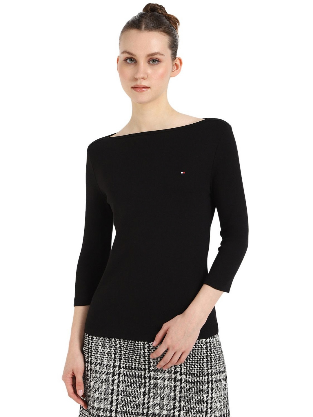 Tommy Hilfiger Women SLIM CODY Solid Boat Neck Cotton Slim Fit T-shirt