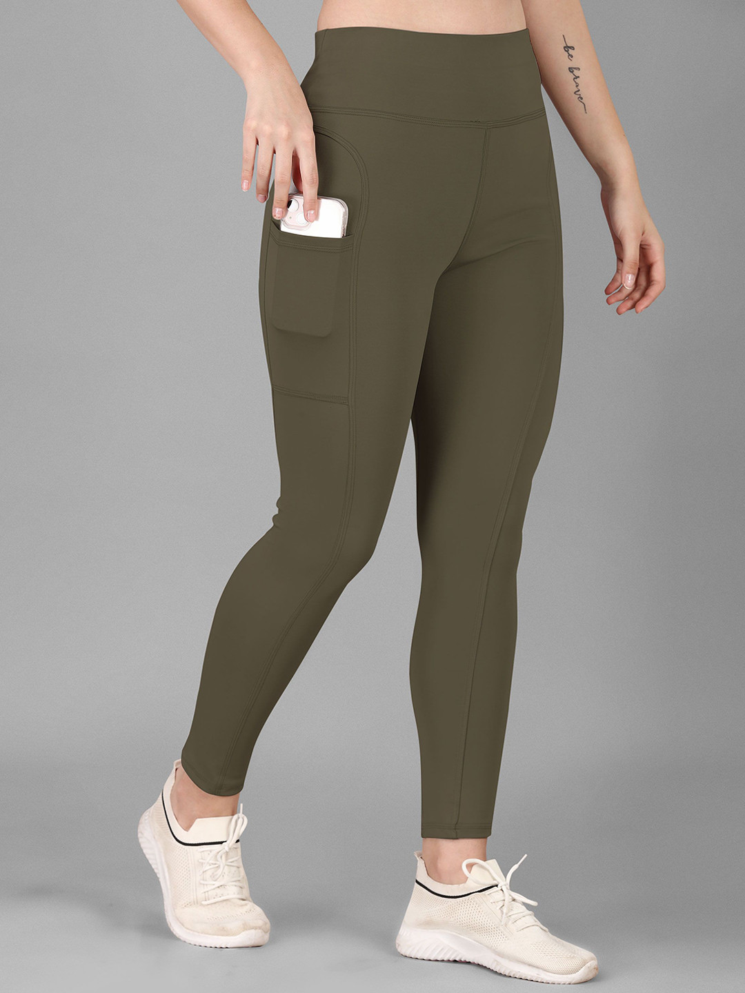 POOJARAN SAREE Women High-Rise Ankle-Length Gym Tights