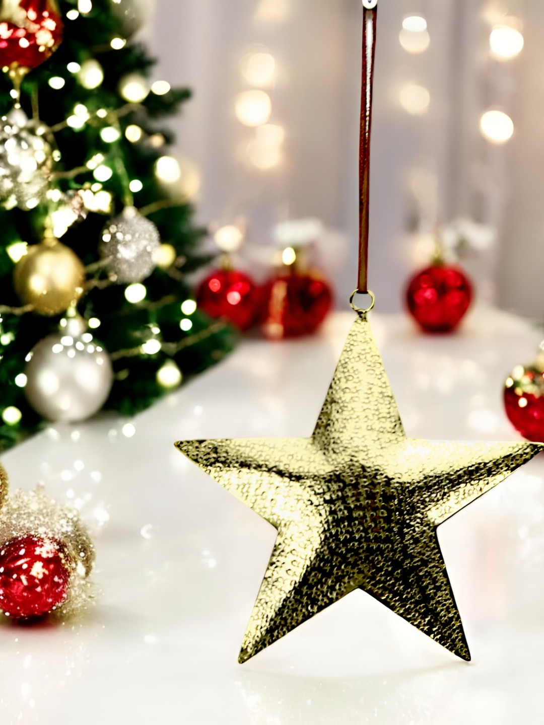 Hind Decor Gold Toned Metallic Christmas Hanging Star