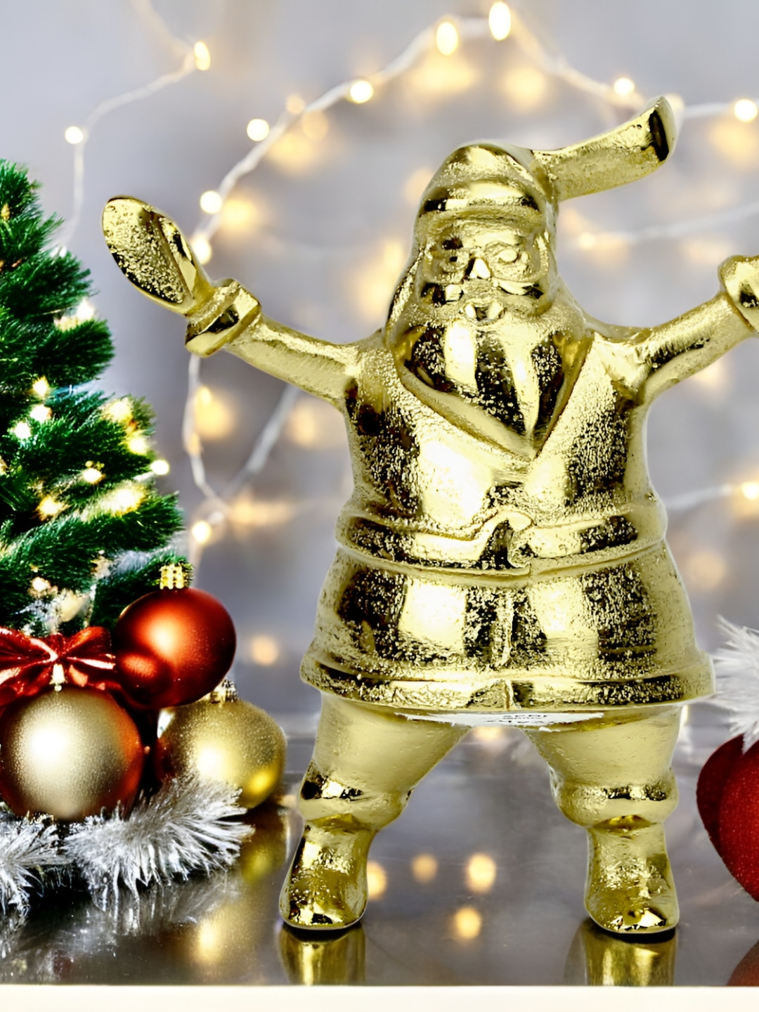 Hind Decor Santa Claus Gold Aluminium Metallic Living Room Hand-Crafted Small Showpiece - 7.9 Inches