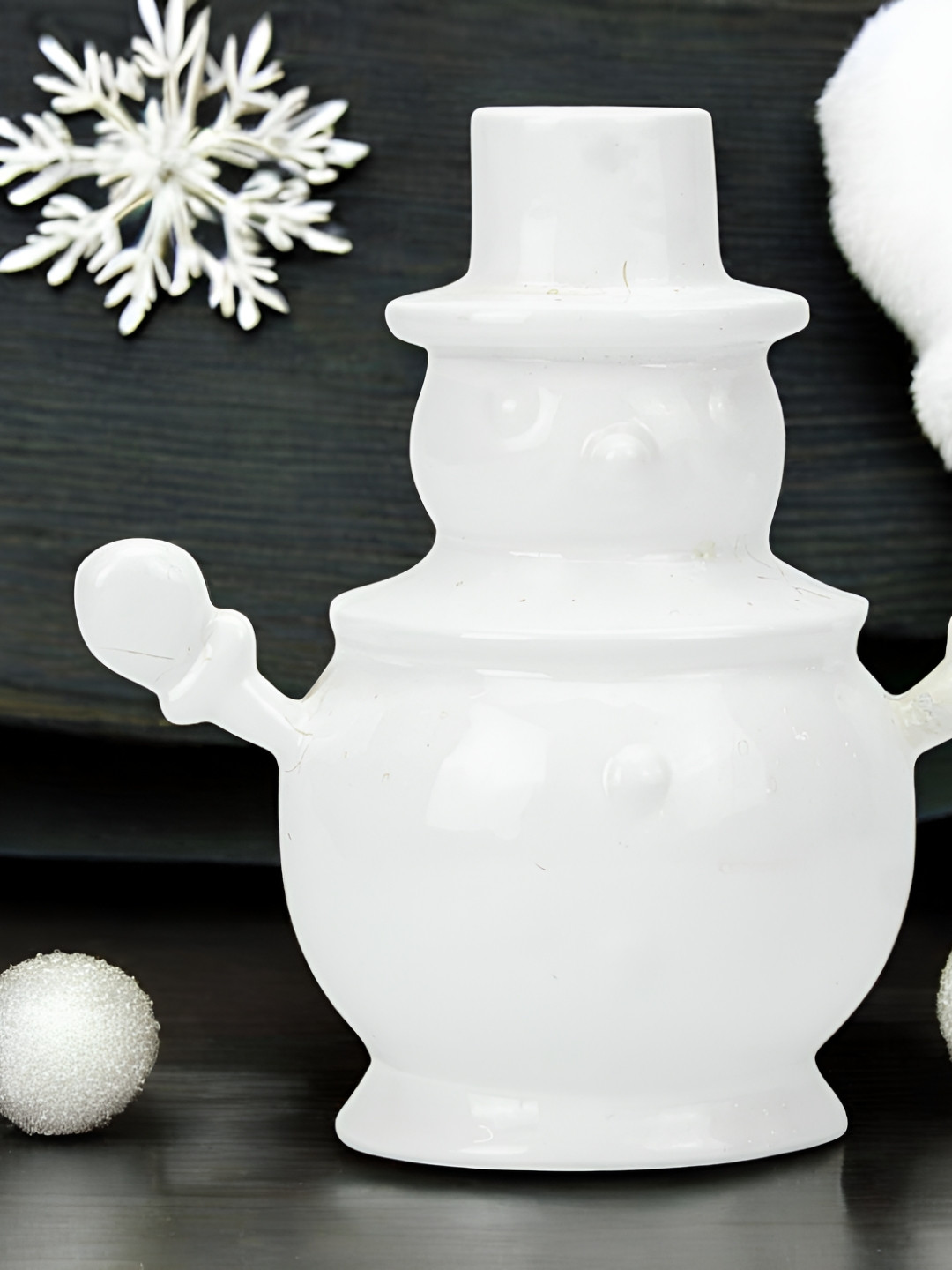 Hind Decor Snowman White Aluminium Metallic Living Room Hand-Crafted Tiny Showpiece - 5.9 Inches