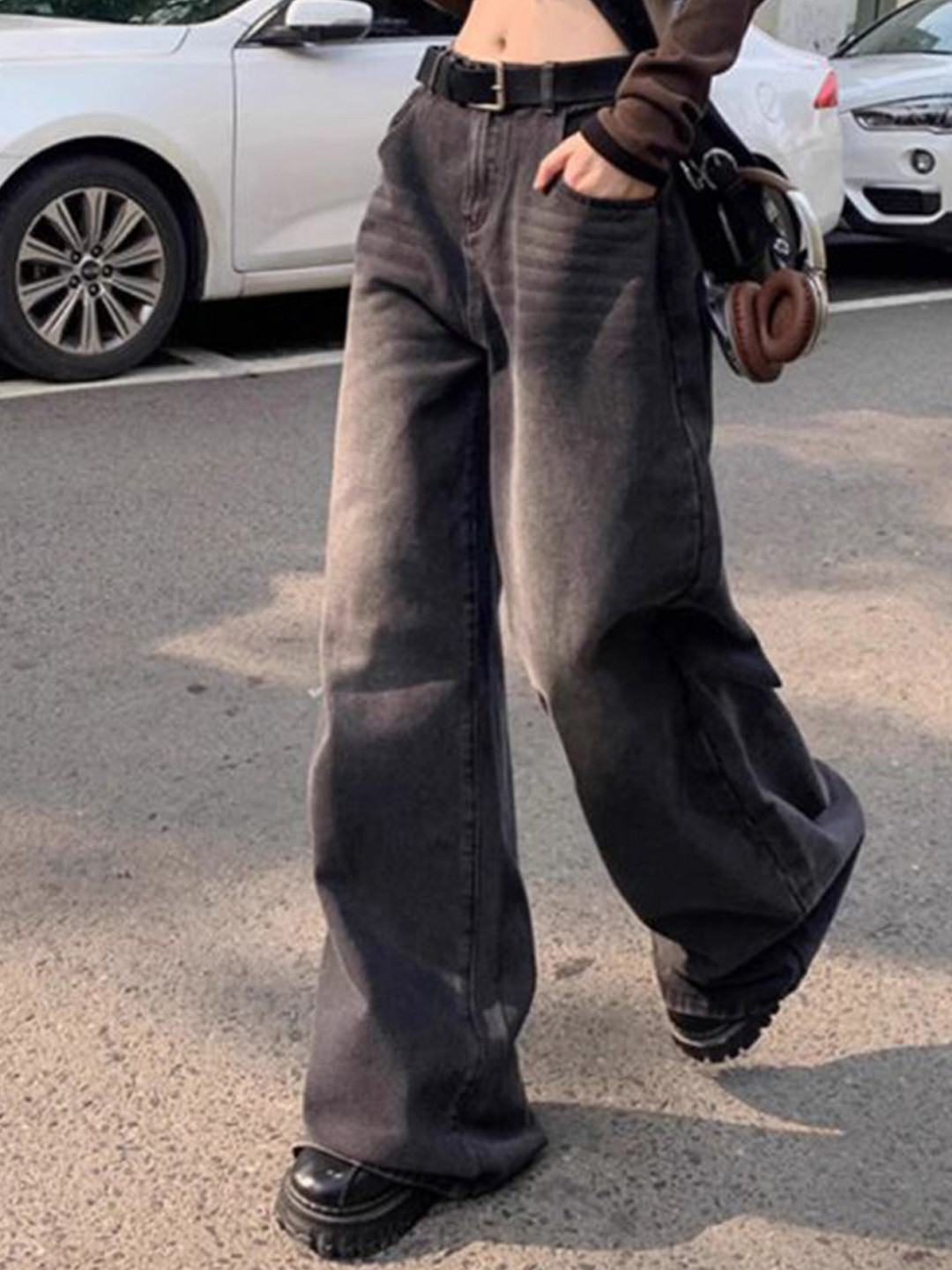 StyleCast Women Wide Leg Mid-Rise Light Fade Cotton Jeans