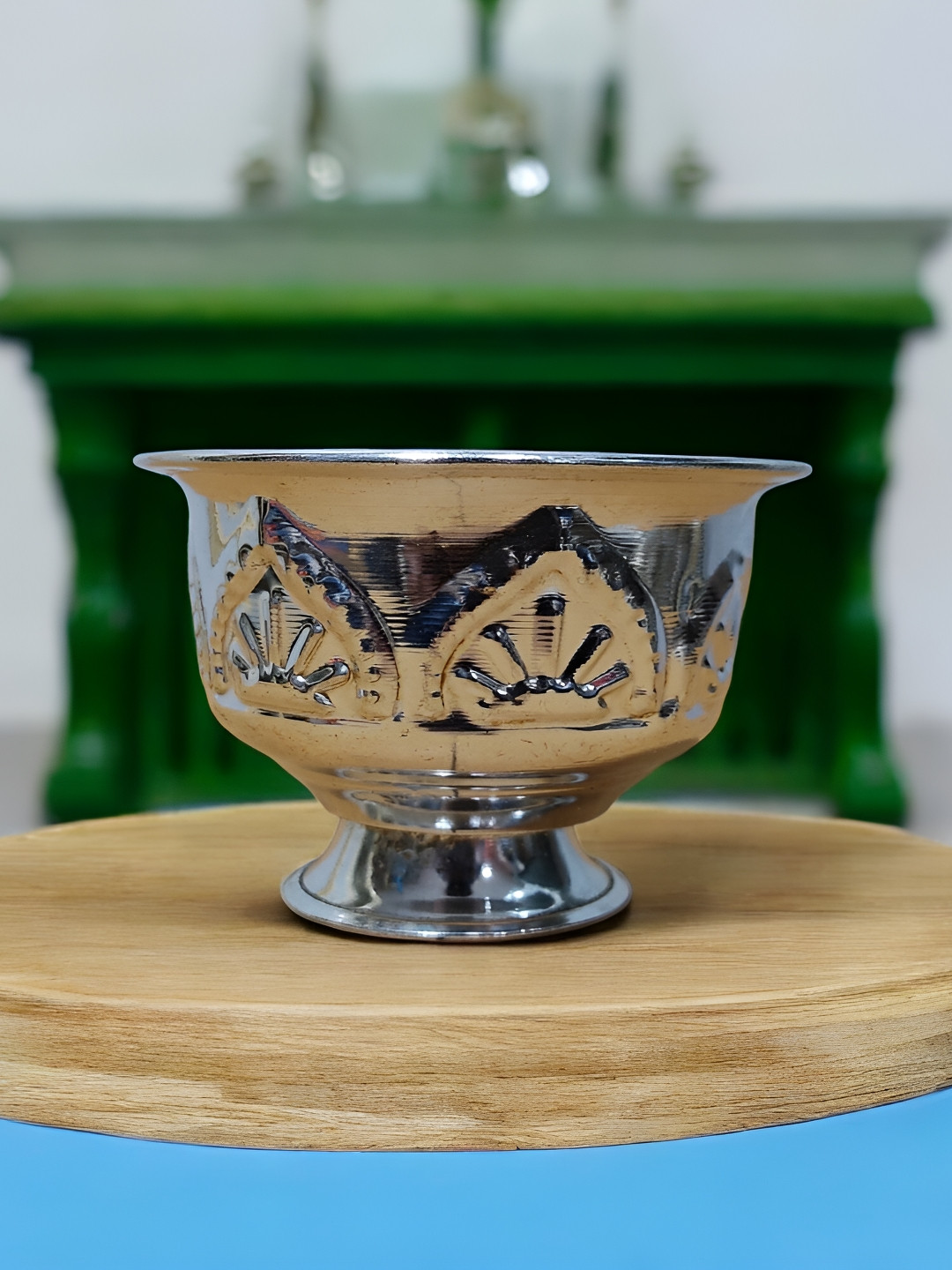 Sigaram Pooja Articles Silver-Toned Kum Kum Bharani Cup For Home Pooja Essentials