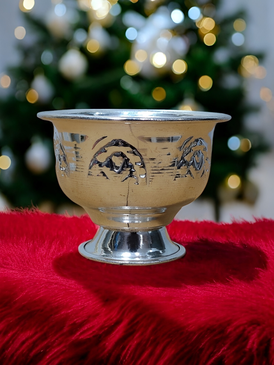 Sigaram Silver-Toned Intricated design Brass Kum Kum Bharani Cup