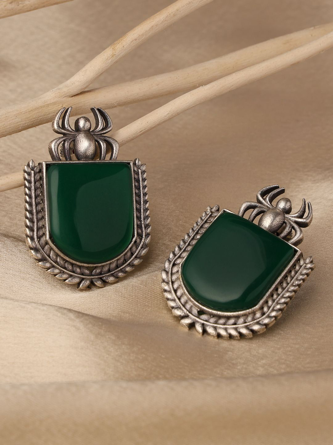 VENI 925 Sterling Silver-Plated Artificial Stone Studded Oxodised Drop Earrings