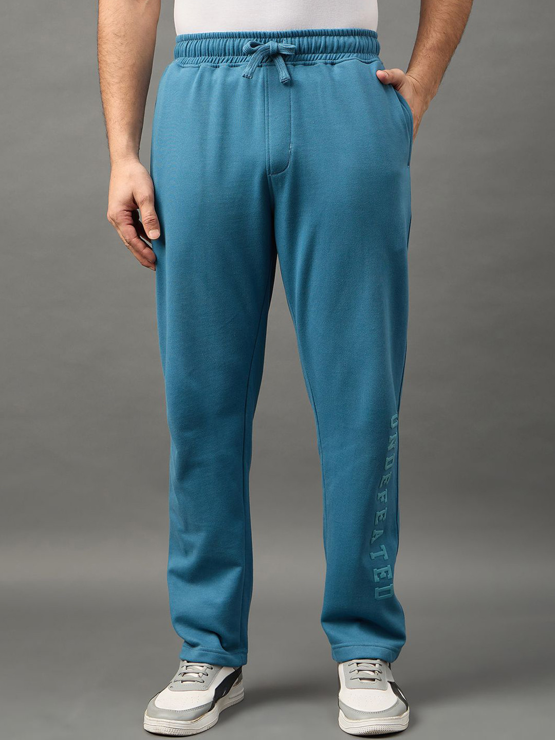 OliClub York Men Regular Fit Track Pants