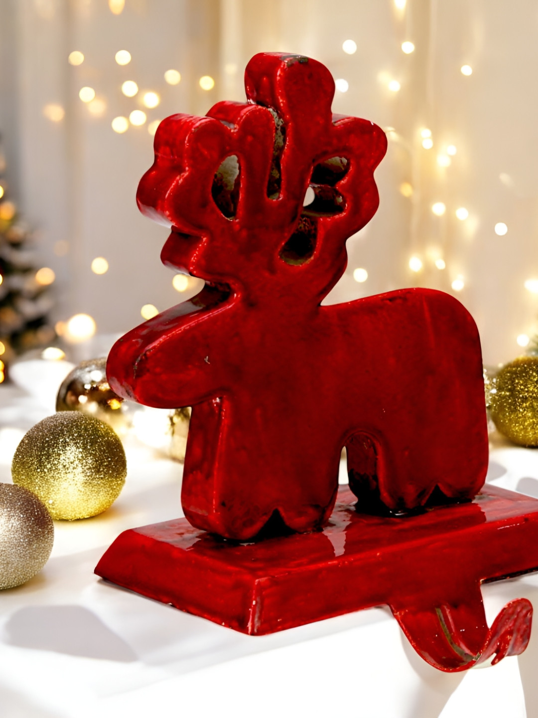 Hind Decor Red Metallic Christmas Reindeer Stocking Holder