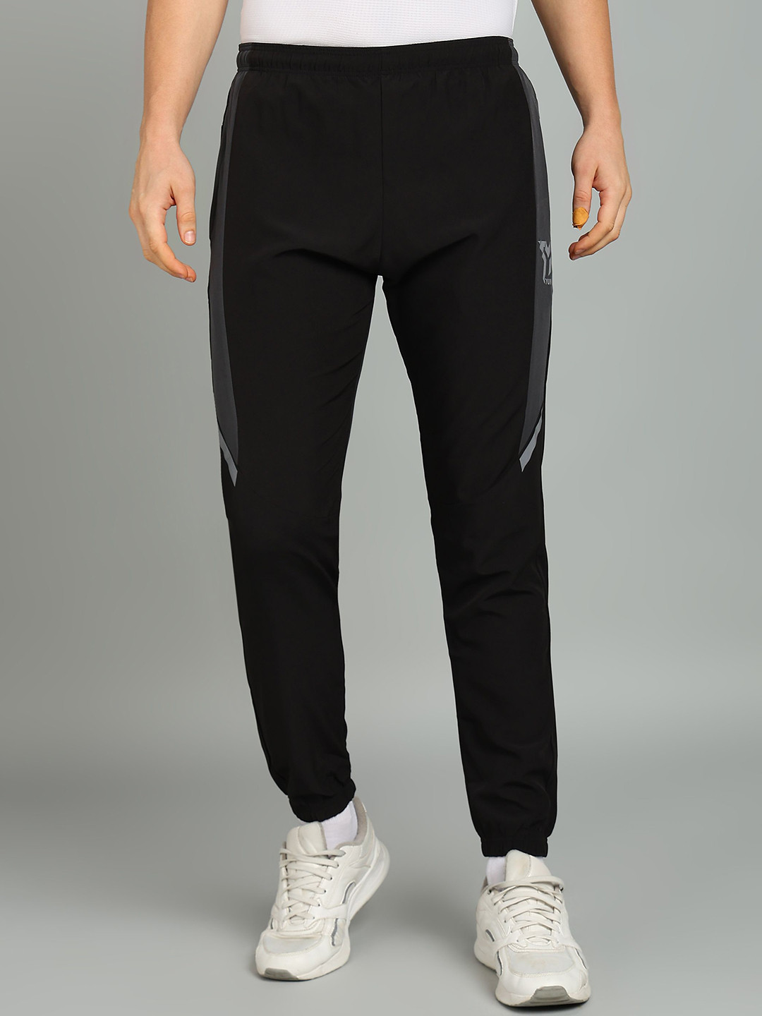 YUNEK Men Mid-Rise Regular Fit Joggers