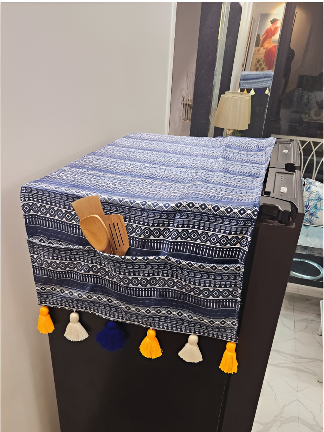 THROWPILLOW Blue and White Geometric Printed Fridge Cover