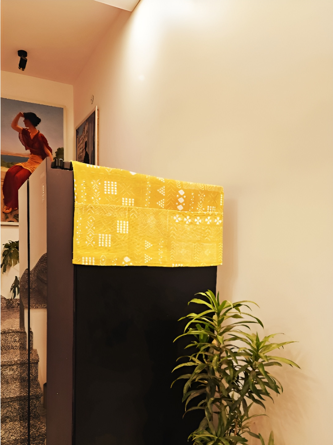 THROWPILLOW Mustard and White Geometric Printed Fridge Cover