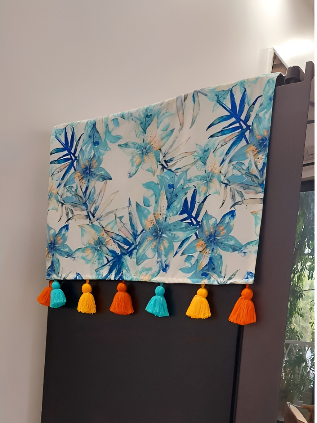 THROWPILLOW Blue and White Floral Printed Blue Fridge Cover