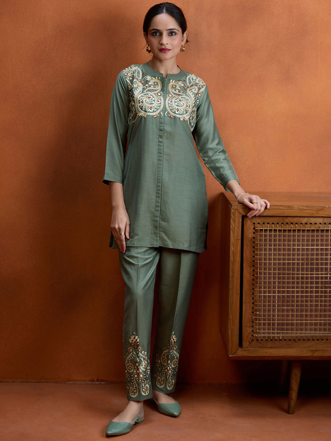 WOMEN PLUS Sirocco Green Embroidered Tunic with Trouser