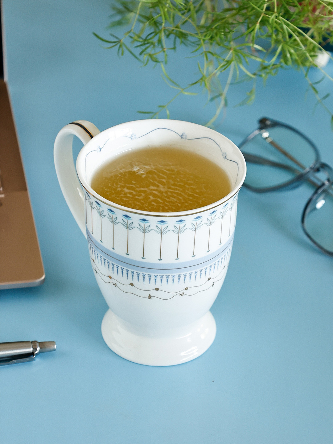 CLAY CRAFT White Floral Ceramic Easy to Clean Mug-300ml