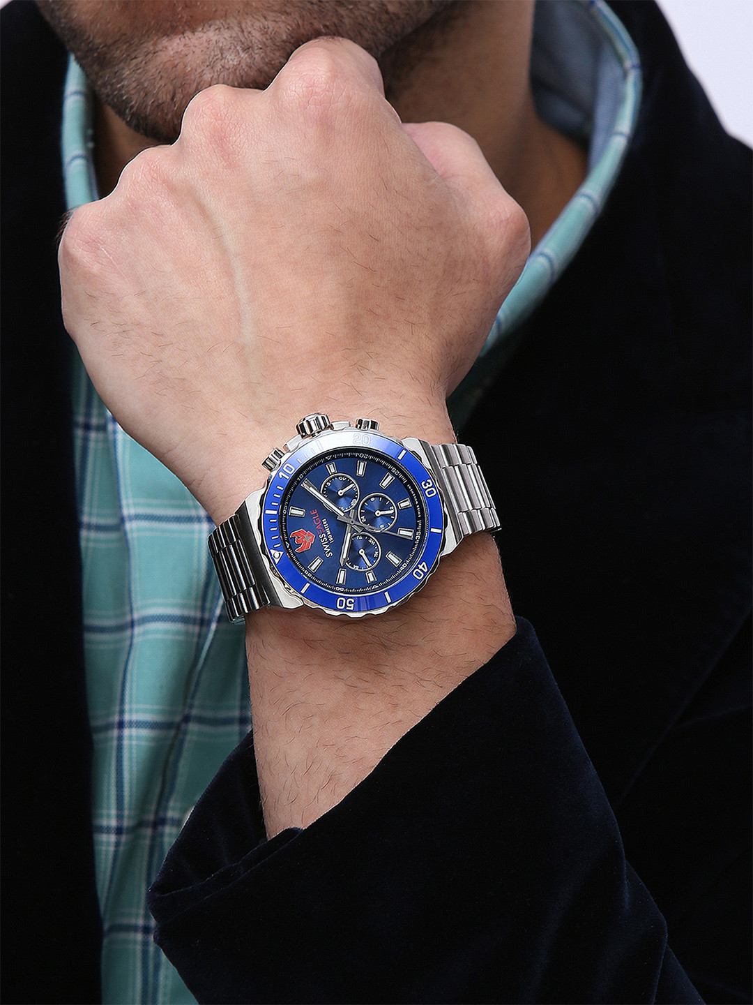 Swiss Eagle Men Dial & Stainless Steel Bracelet Style Straps Analogue Watch SE-9172-33A