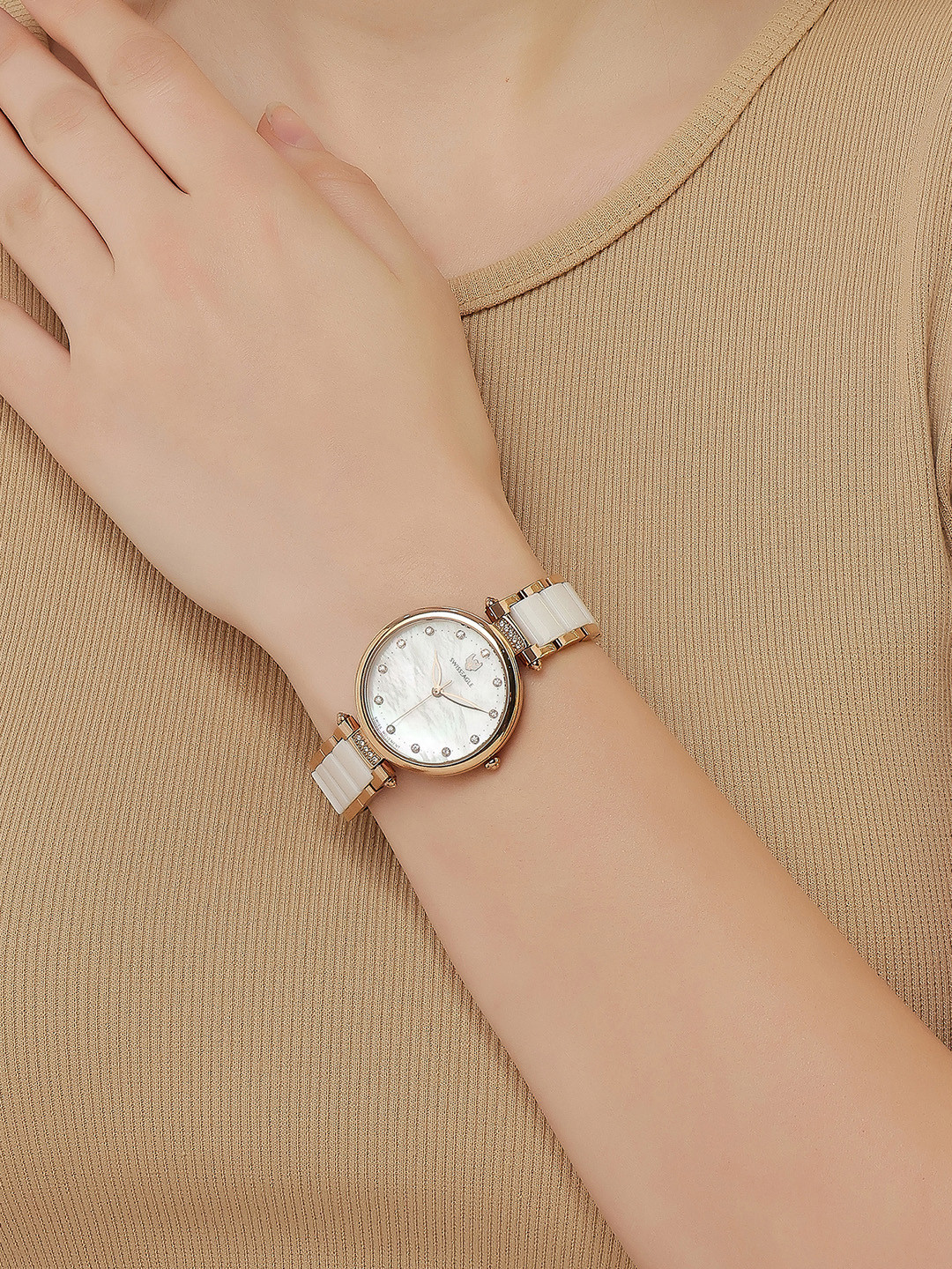 Swiss Eagle Women Embellished Dial & Stainless Steel Bracelet Style Straps Analogue Watch SE-9177-22A