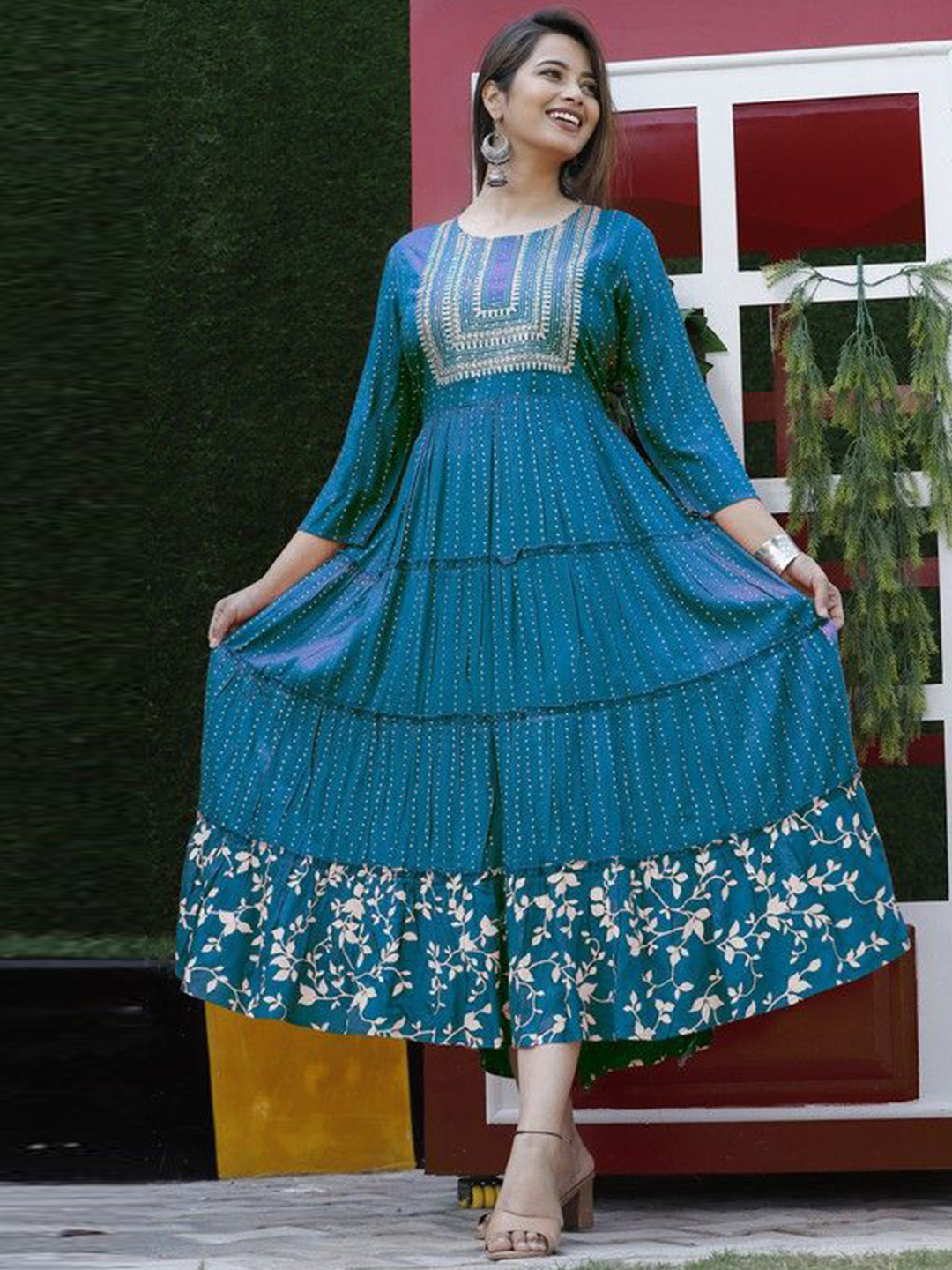 CTMTEX Women Geometric Printed Yoke Design Sequence Ethnic Dress