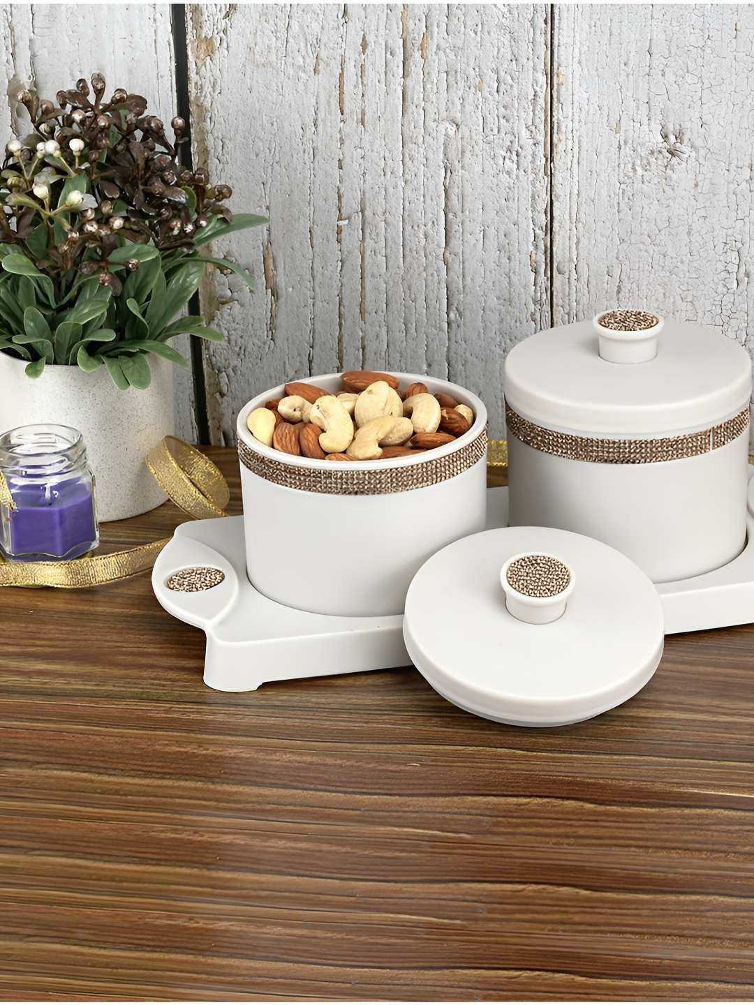 Nayasa White Plastic Easy To Clean 2 Piece Flip Top Canister-420ml