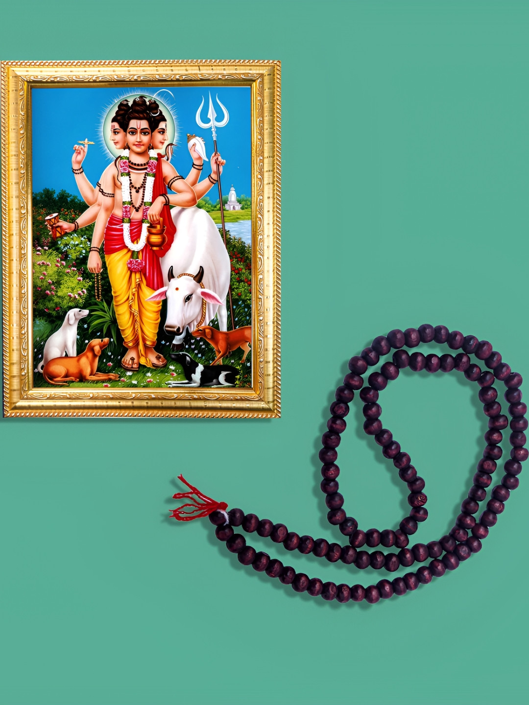 Hawai Gold-Toned & Brown Shee Narayan Wooden Wall Photo Frame With 108 Beads Mala