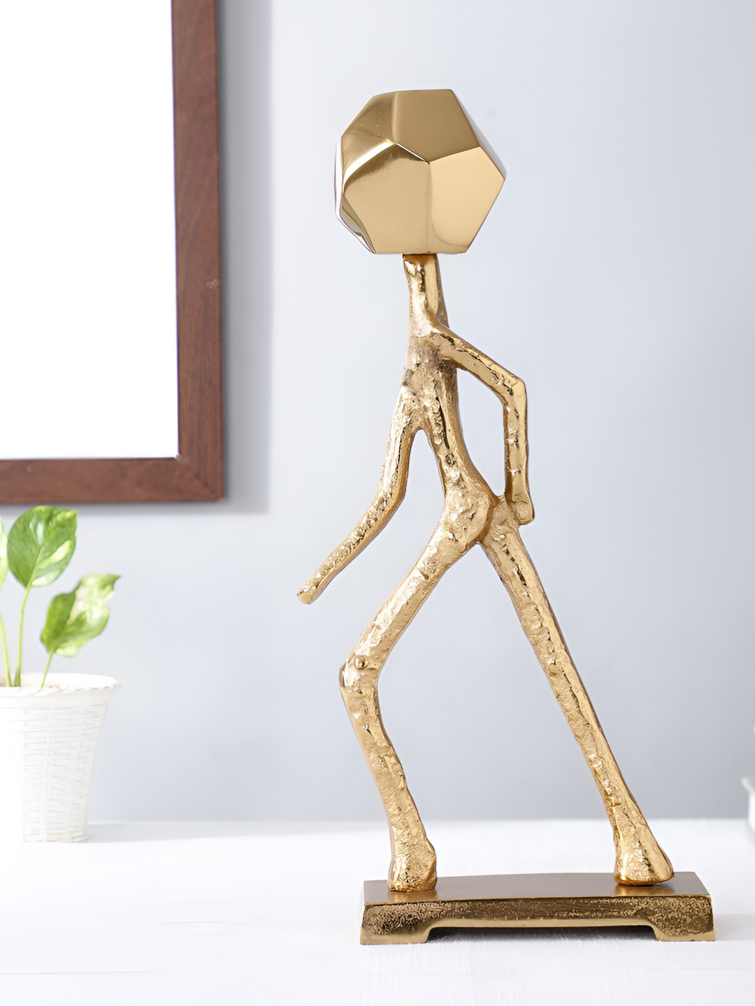 Decor de Maison Elemental form Luxe Gold Metal Metallic Living Room Large Showpiece - 15.7 Inches