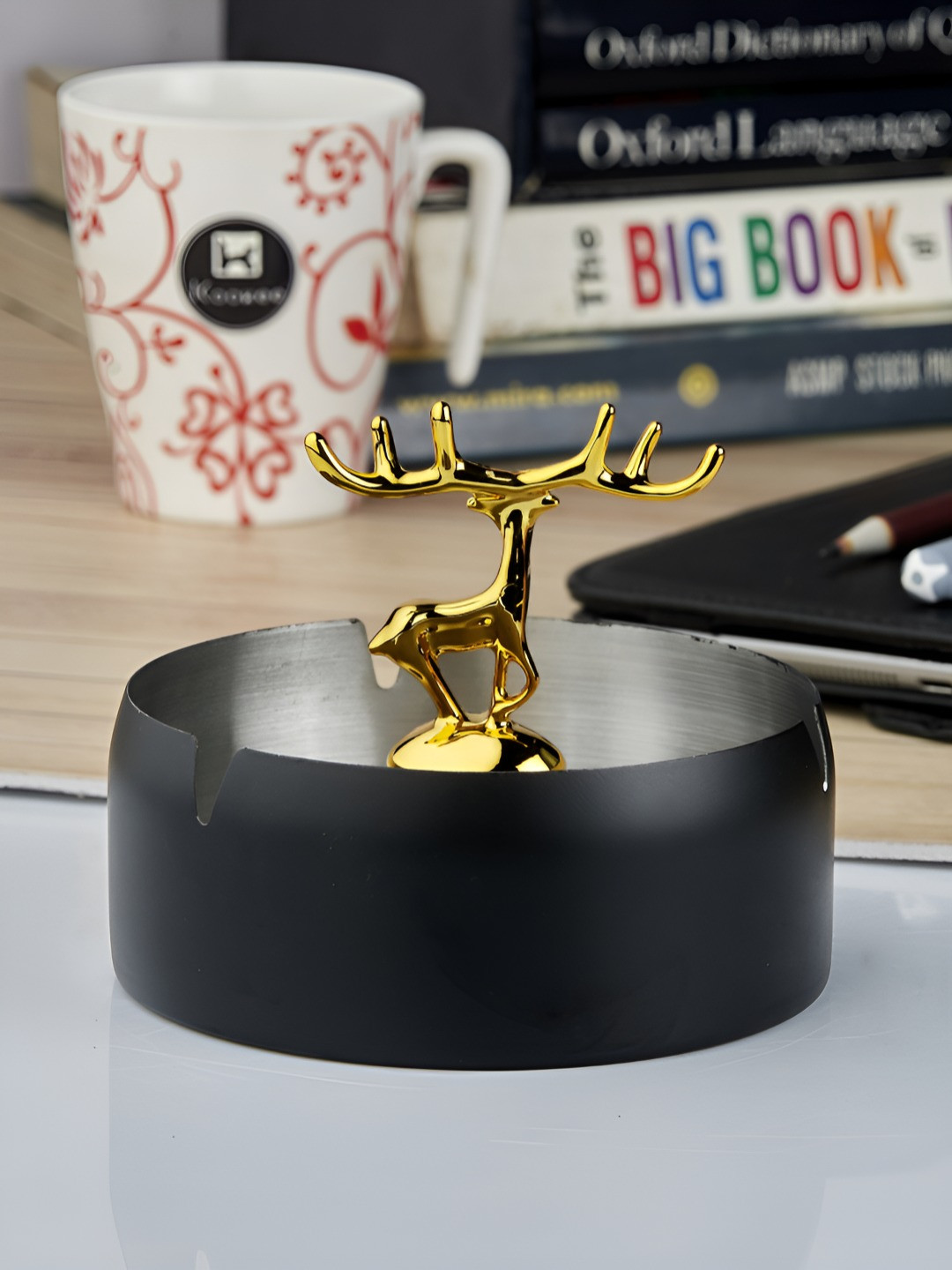 Kookee Black & Gold-Toned Stainless Steel Ash Tray