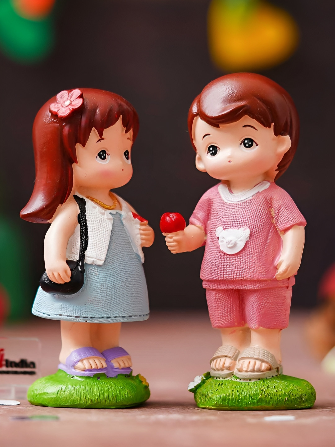 eCraftIndia Boy Giving Rose To Girl Cute Couple Pink Polyresin Glossy Living Room Set of 2 Small Showpieces - 3.5 Inches